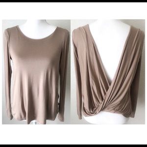 Lulus Open Back Top Size XS